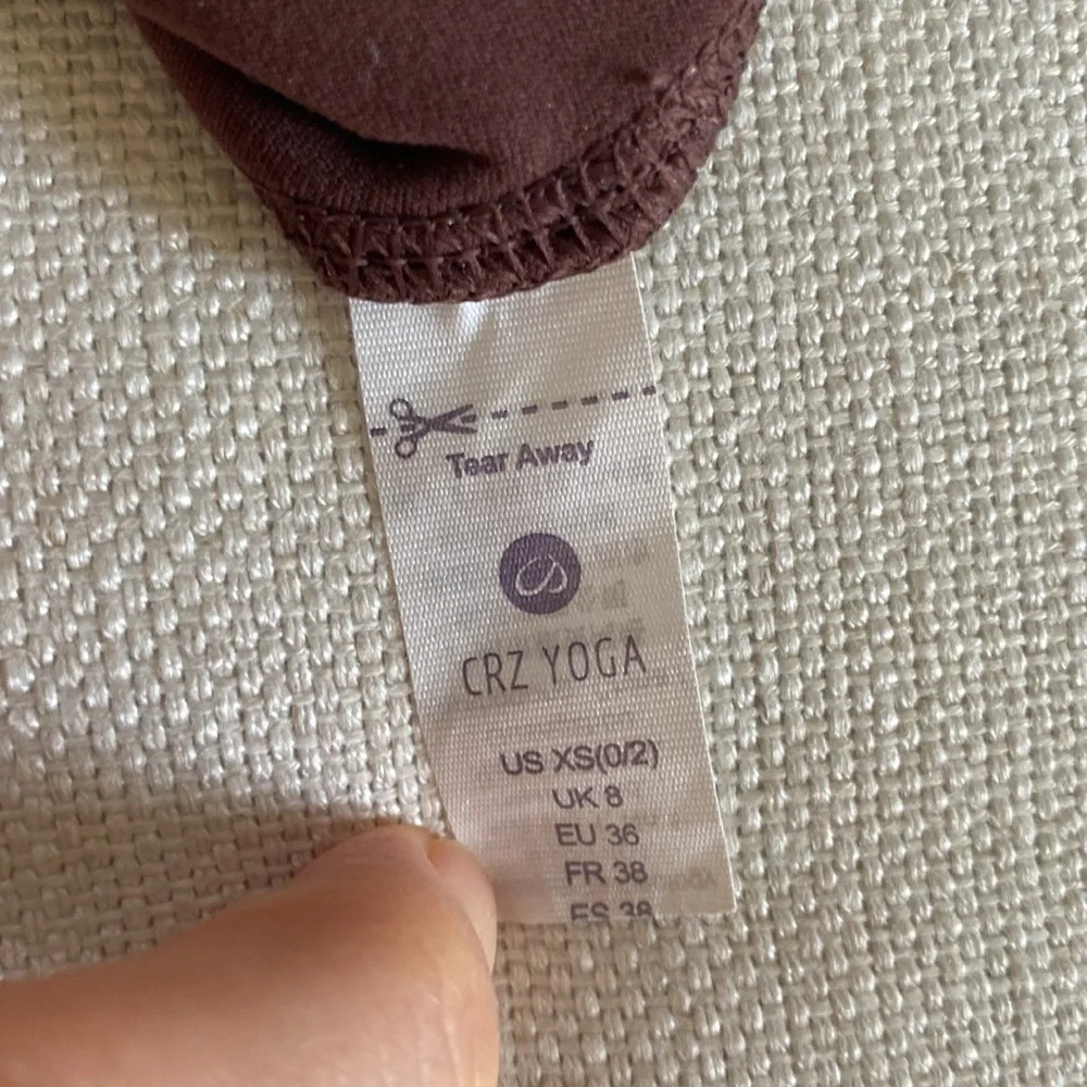 CRZ Yoga High Rise Butterluxe Leggings Taupe Brown Crop 25” XS - Picture 10 of 12